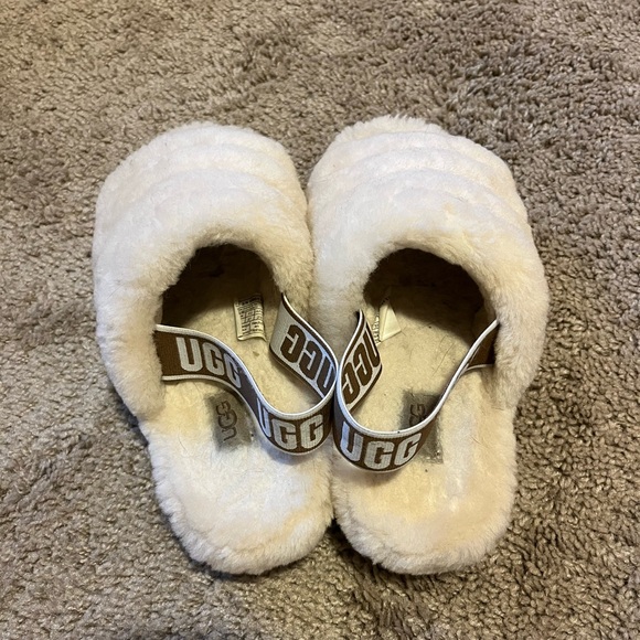 Ugg Slippers - Picture 2 of 3
